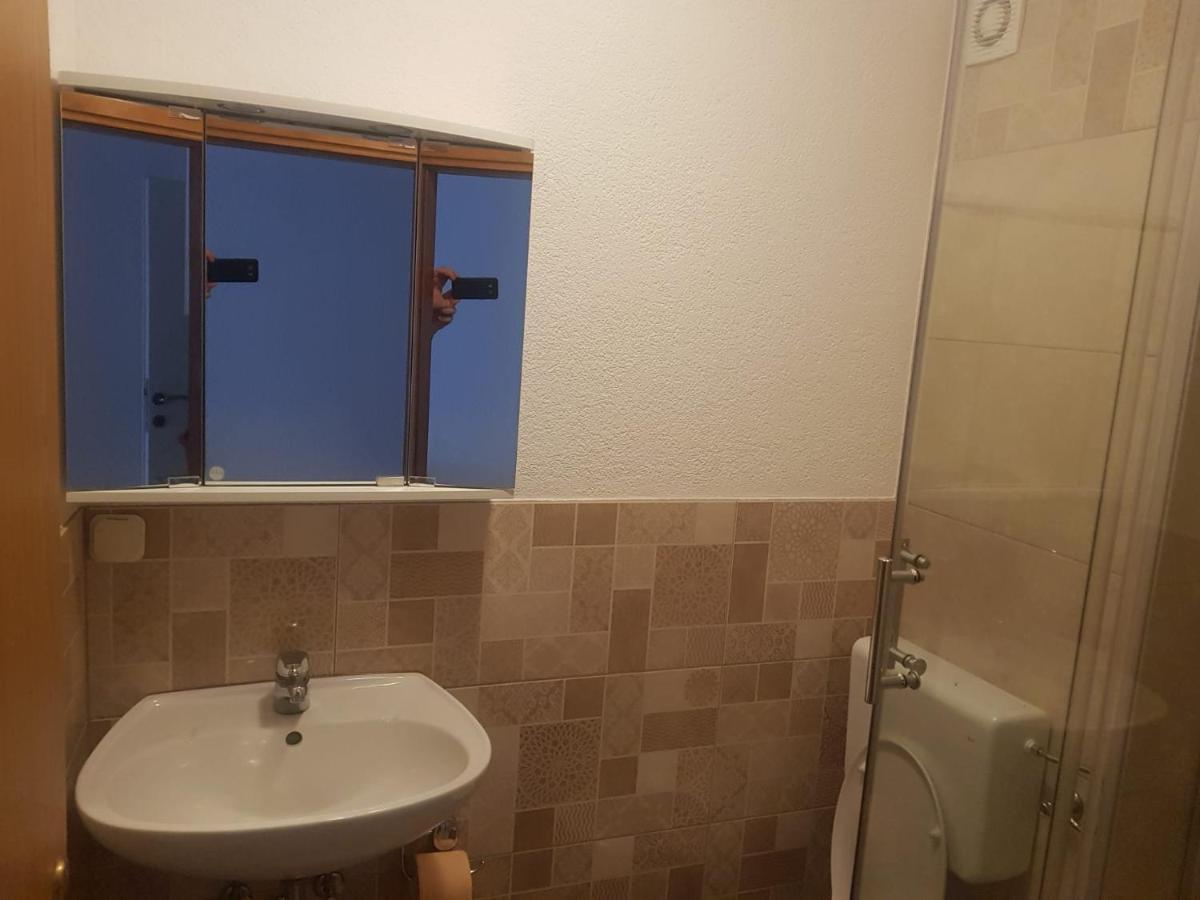 Apartment Miskovic Макарска Экстерьер фото